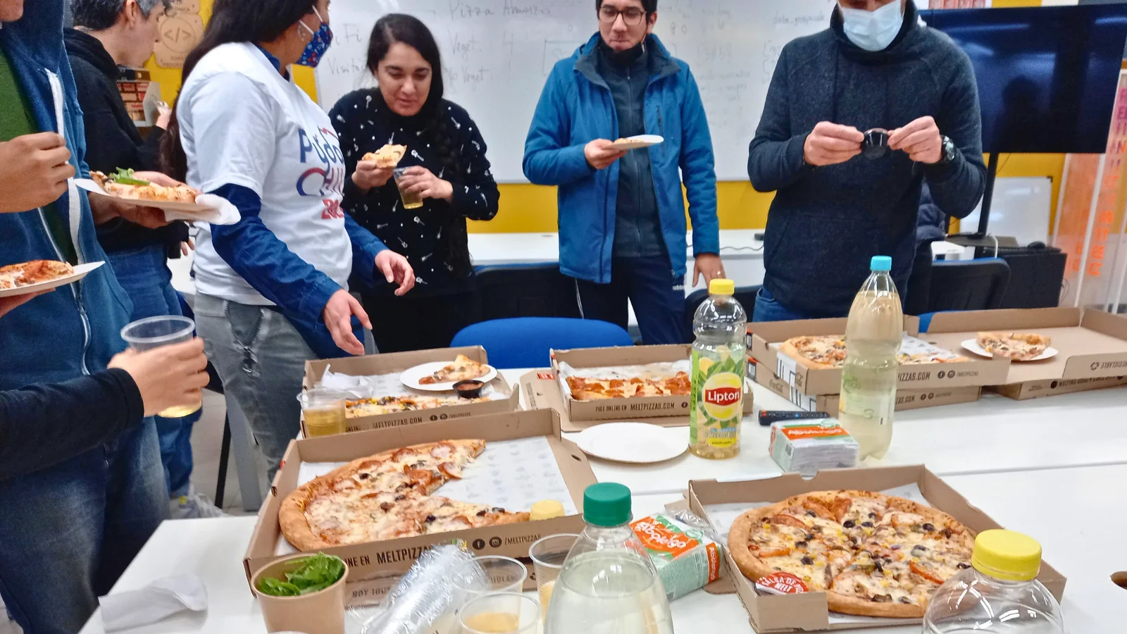 Almuerzo pizza 2022